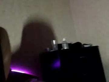 Alisaadoll  live sex cam