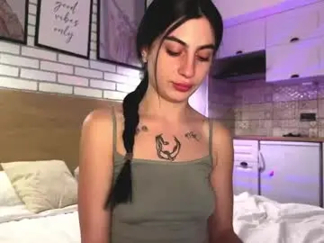 Black_storm69  live sex cam