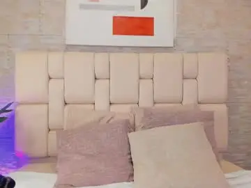 Charlote_hill_  live sex cam