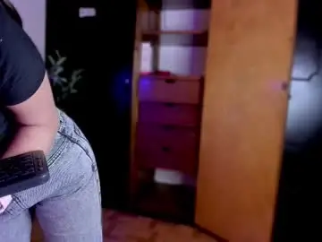 Cleeo_brown  live sex cam