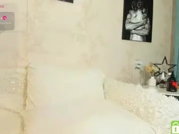 Emmaamazingeyes  live sex cam