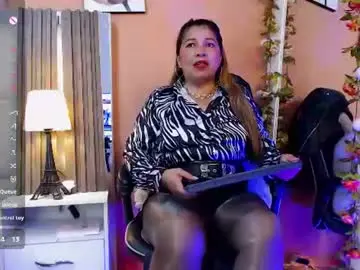 Lia_taylorr1  live sex cam