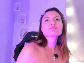 Littletammy4u  live sex cam