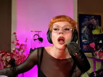 Misstaco  live sex cam