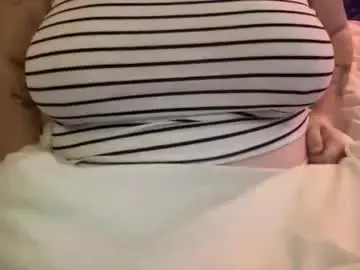 Naughtynightling  live sex cam