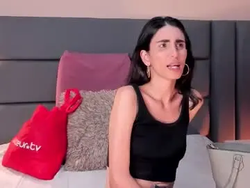 Ninacavallli  live sex cam