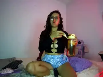 Pinkvixen69  live sex cam