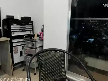 Salem666winchester  live sex cam