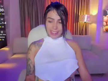 Sarah_stonne_  live sex cam