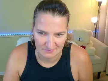 Silviafreeya  live sex cam