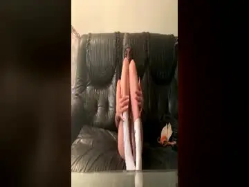 Slizziii2  live sex cam