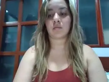 Sweetysarah2  live sex cam