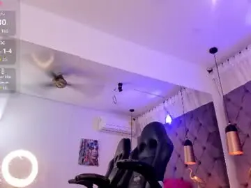 Aurii7  live sex cam