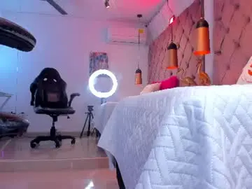 Aurii7  live sex cam