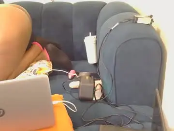 Cherry_chaos  live sex cam