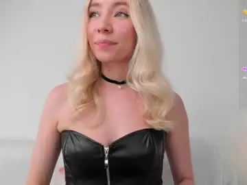 Danabananaa  live sex cam