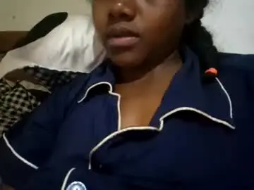 Francoisee  live sex cam