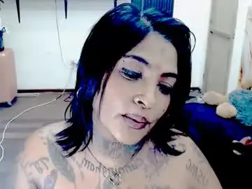 Indiancatz2  live sex cam