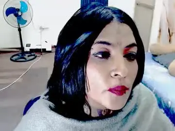 Indiancatz2  live sex cam