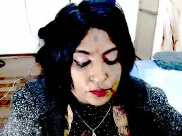 Indiancatz2  live sex cam