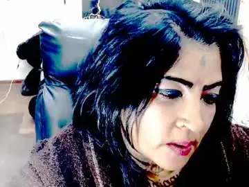 Indiancatz2  live sex cam