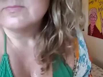 Ladybrdluv  live sex cam
