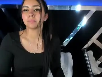 Larabrook  live sex cam