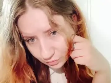 Mashalove8  live sex cam