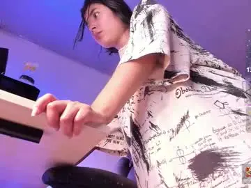 Violet_blaze  live sex cam