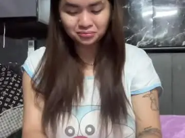 Xtremelyasian  live sex cam