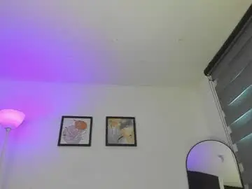 Avaferrera  live sex cam