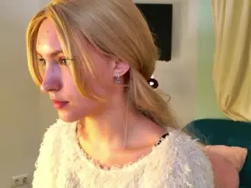 Aya_muse  live sex cam