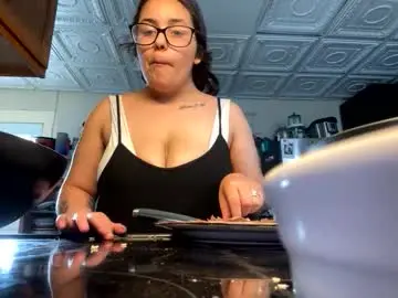 Kassyr35  live sex cam