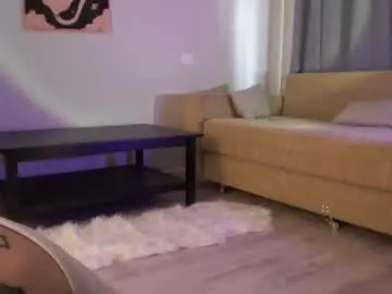 Lil_reya  live sex cam