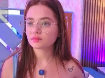 Littleesara18  live sex cam