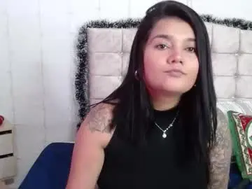 Mia_traveluxe  live sex cam