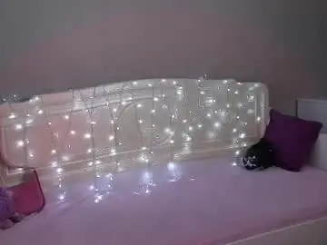 Sweet_vanillopa  live sex cam