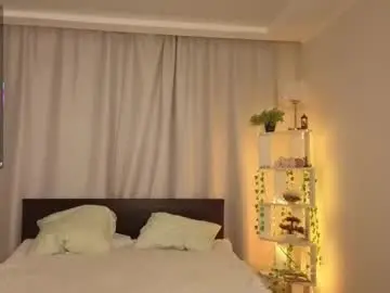 Toshacress  live sex cam