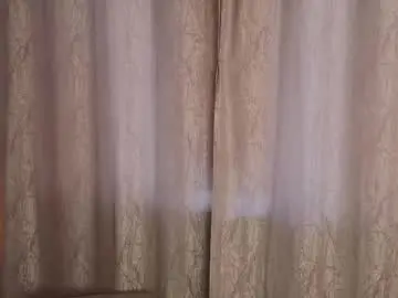 Toshacress  live sex cam