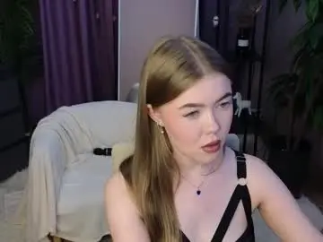 _liilcrystal_  live sex cam