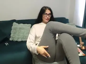 Anyevyy  live sex cam