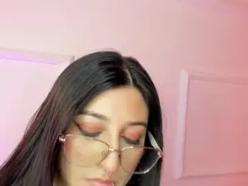 Gabrielakassi  live sex cam