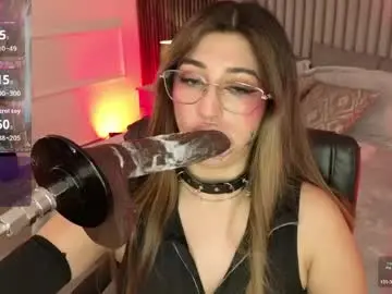 Gabrielakassi  live sex cam