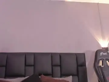 Jadeheartt  live sex cam