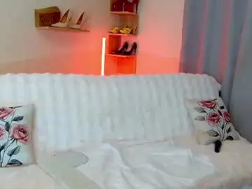 Kimpolloc  live sex cam