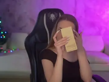 Kira0541  live sex cam