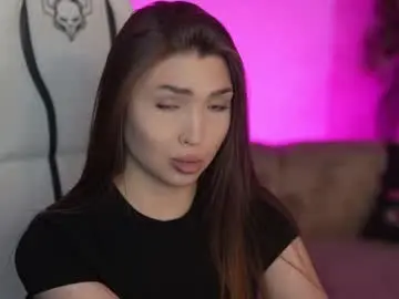 Kira0541  live sex cam