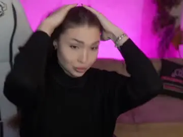 Kira0541  live sex cam