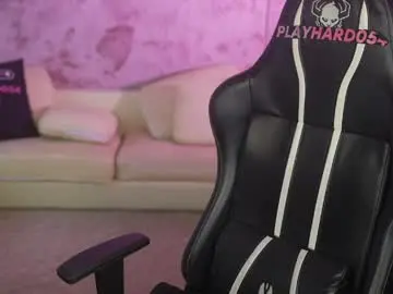 Kira0541  live sex cam