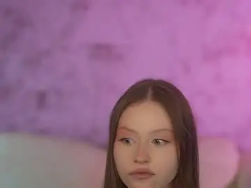 Kira0541  live sex cam